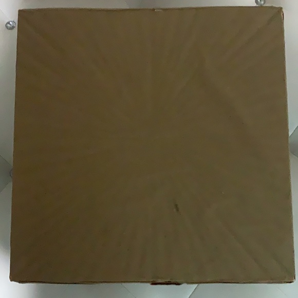 NWT Z Gallerie Sunburst Design Set of 4 Modern Design Placemats - Picture 5 of 12